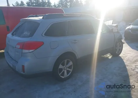 2013 Subaru Outback 2.5I Limited z USA, uszkodzony, nr VIN 4S4BRBKC4D3308158